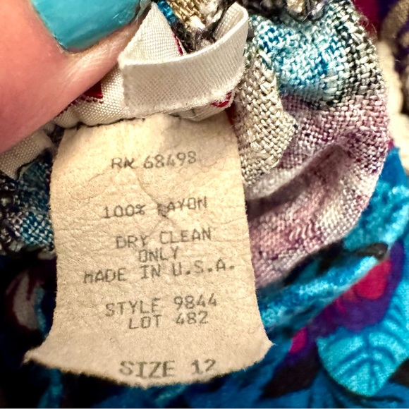 Vintage 80’s size 12 Danielle B Floral Midi Skirt Blue & Purple Tropical vibes - Picture 7 of 7